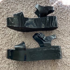 Melissa Black Betty Platform Sz 8
